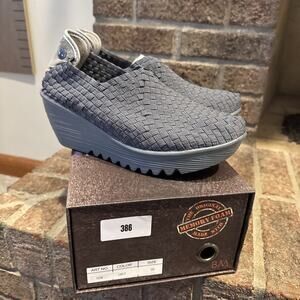 Bernie Mev Gem Stretch Woven Slip-On Wedge Shoes Grey 39 8-8.5US